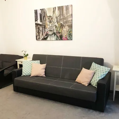 Solidarnosci 82a - Cosy Studio דירה *